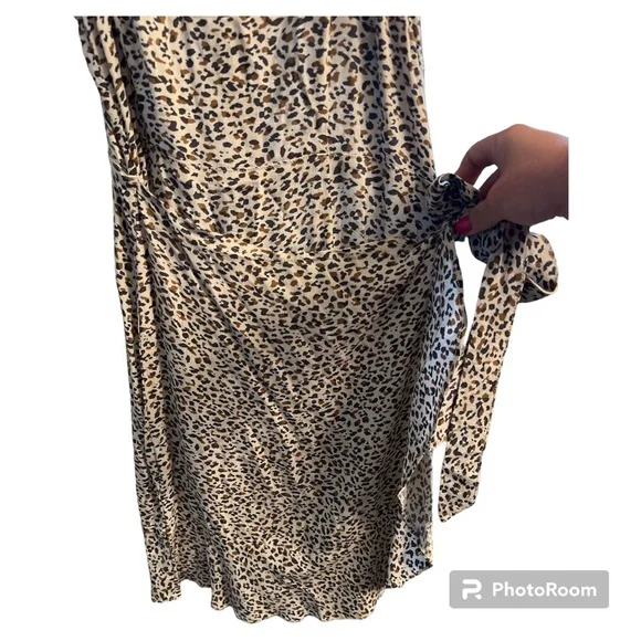 Abercrombie & Fitch cheetah print wrap mini dress size XS - Picture 7 of 7